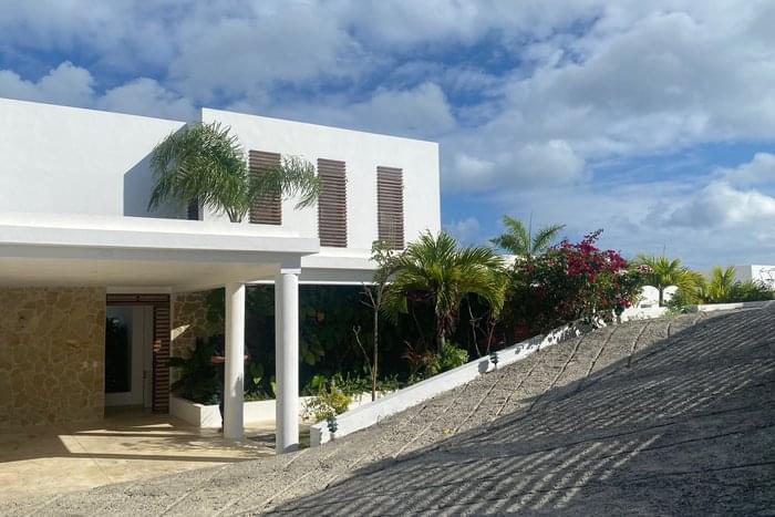 019 driveway sale villa mer azul las terrenas`
